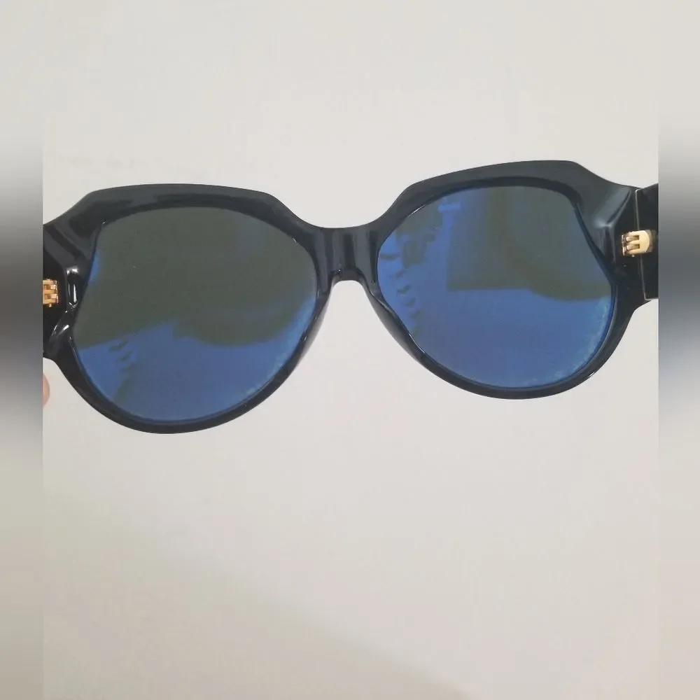 Linda Farrow Christie Black Oversized Sunglasses